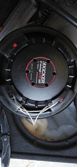 12"kicker sub with box