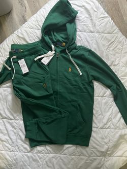 Green polo jogging clearance suit