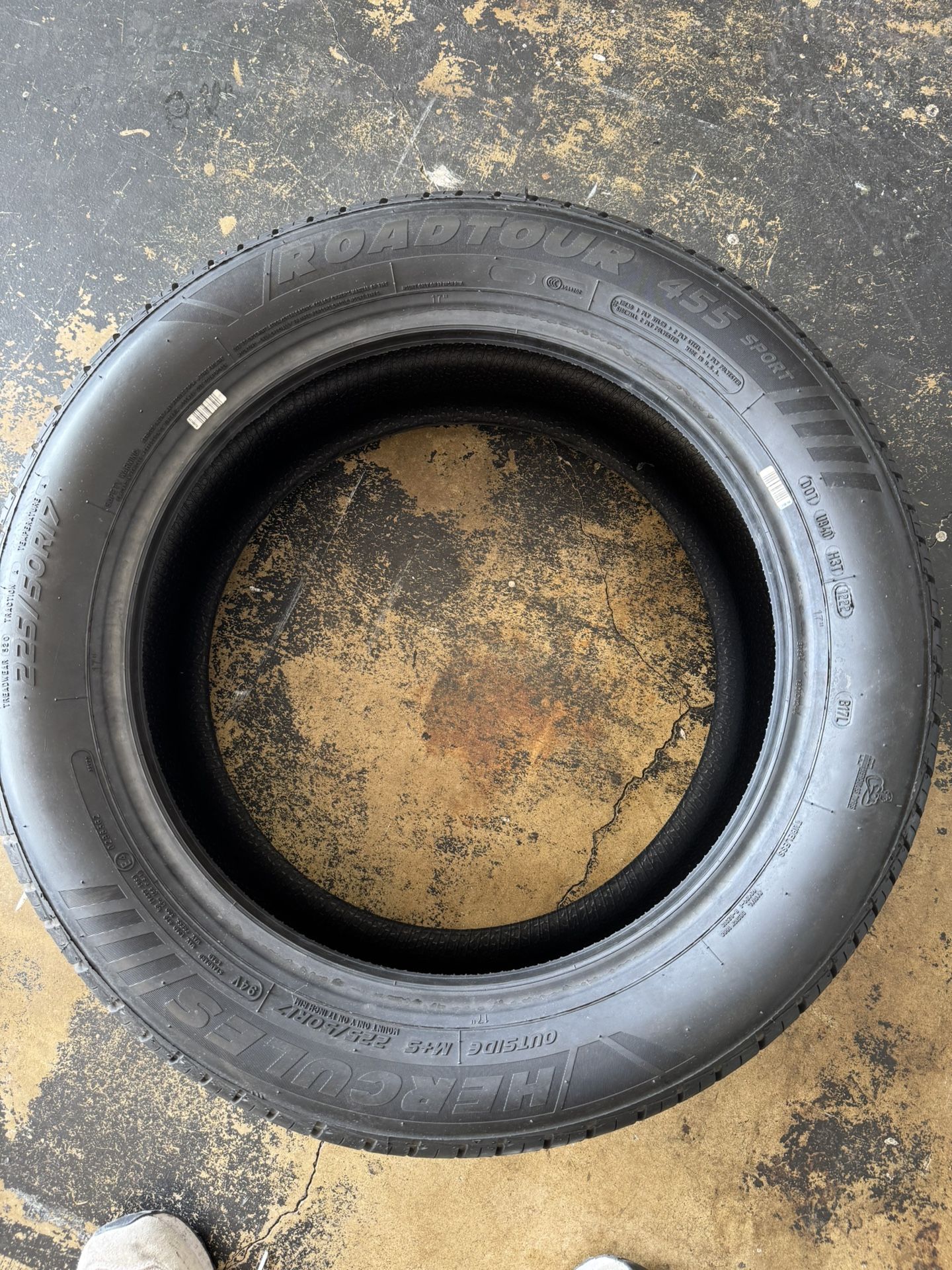 Tire For Sale “255/50R17” 