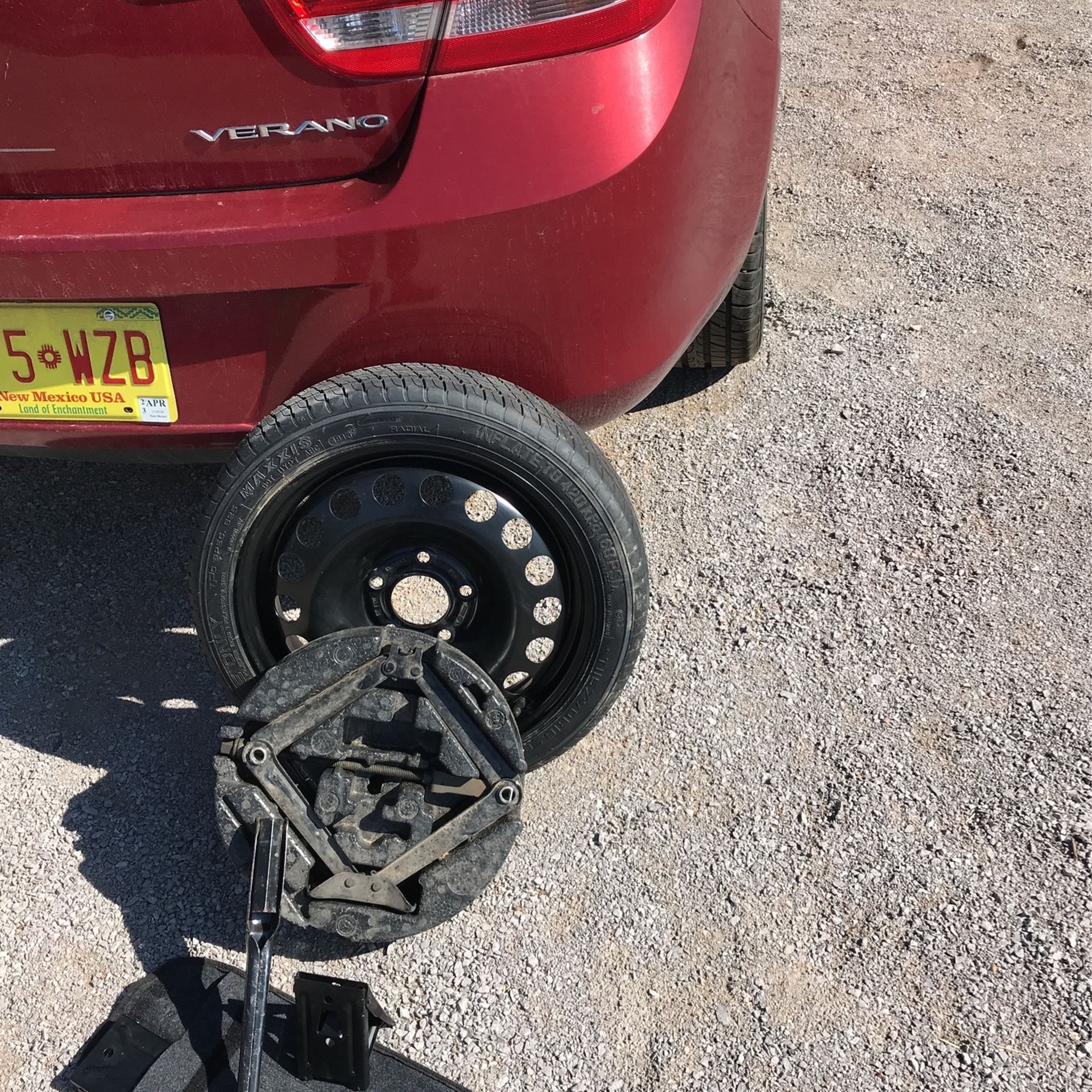 Buick Verano compact spare tire and jack