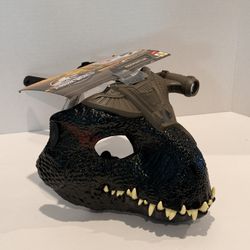 JURASSIC WORLD INDORAPTOR Mask With Light Up Laser BRAND NEW ! Working 