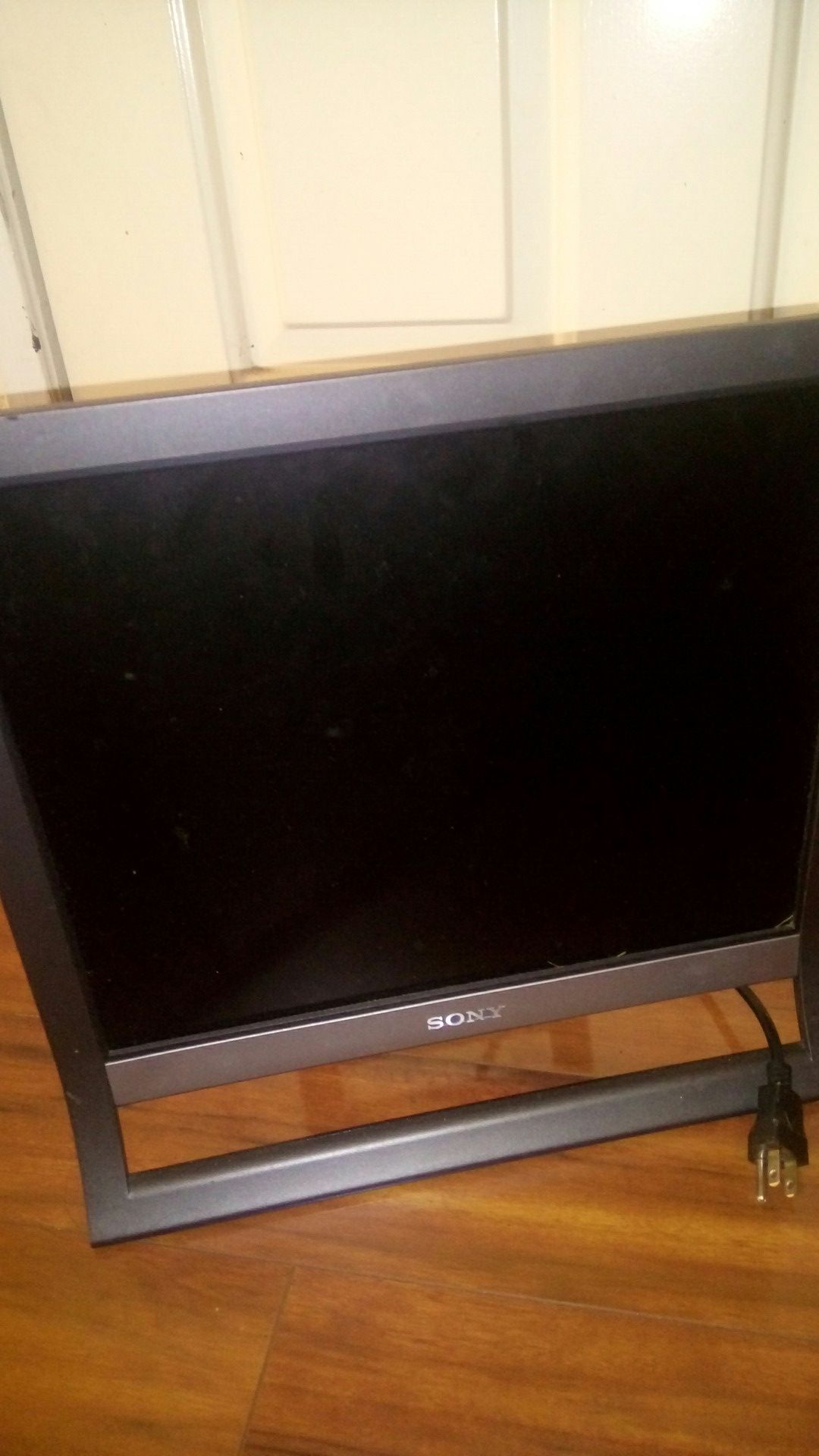 Sony 14 inch LCD monitor