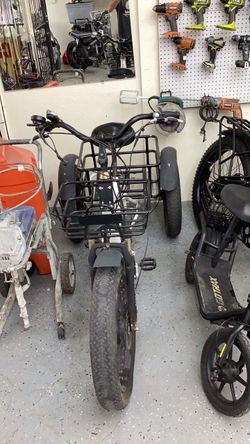 Electric Fat Tire Cargo Tricycle