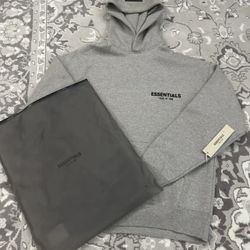 Essential Hoodie