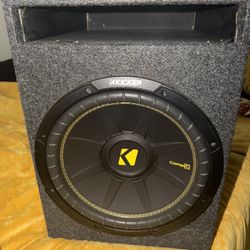 Kicker C12 4ohm Comp 12” Sub And Ported Box 