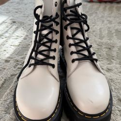Dr. Martens Jadon Platform Boots – White – Worn Once – Women’s 8
