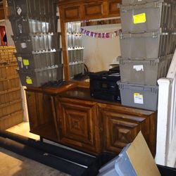 Mirror w/Dresser Stand 