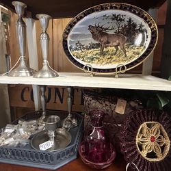 Vintage Moose Plate