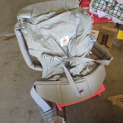 Ergo Baby Carrier Never Used