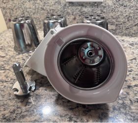 Kitchenaid 6 part slicer shredder attachments