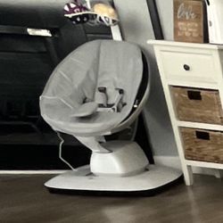 Mamaroo 4moms 
