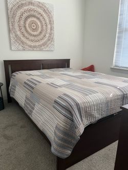 Queen size bed with mattress box spring n dresser