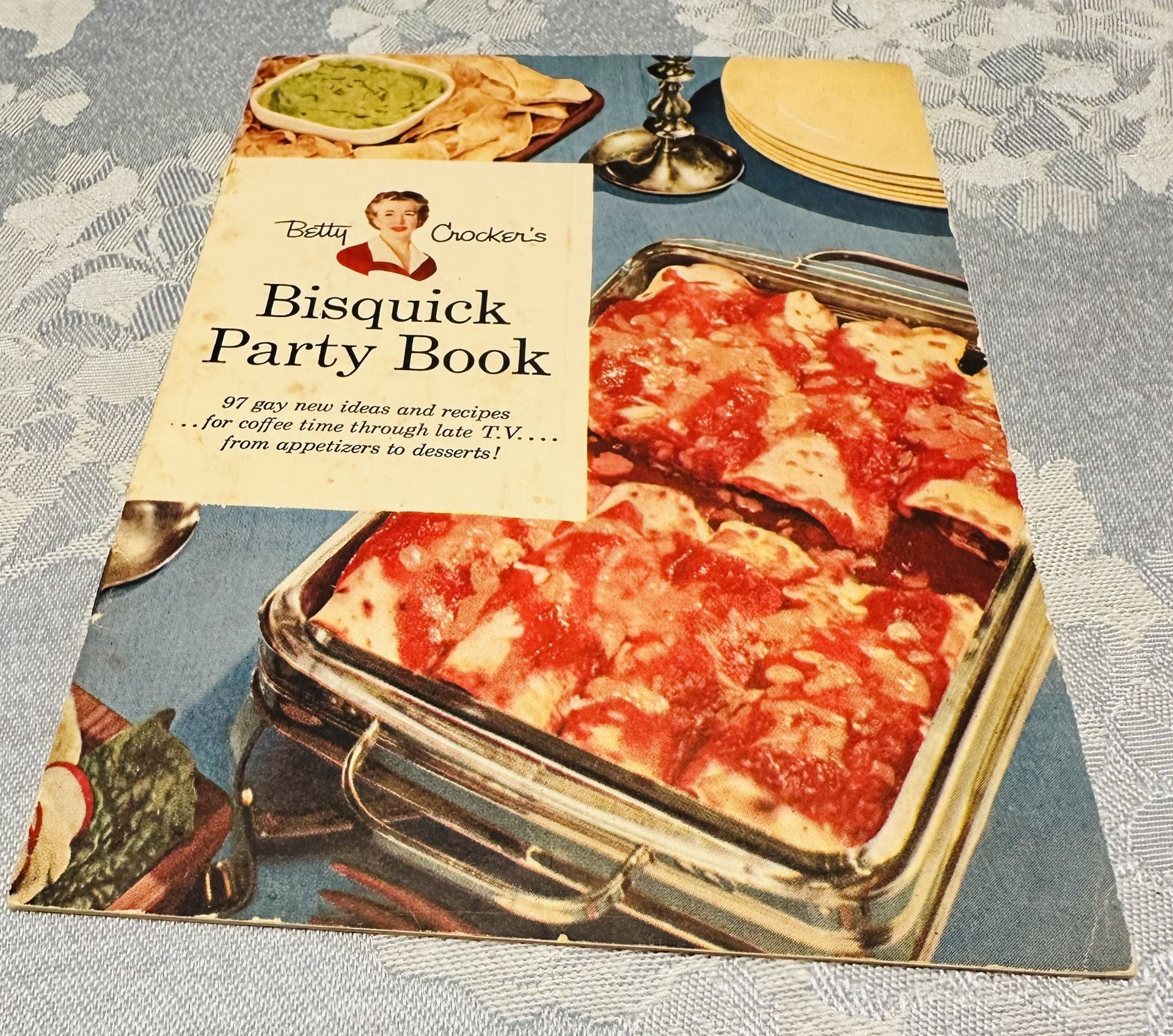 Betty Crockers Bisquick Party Book Vintage 1957