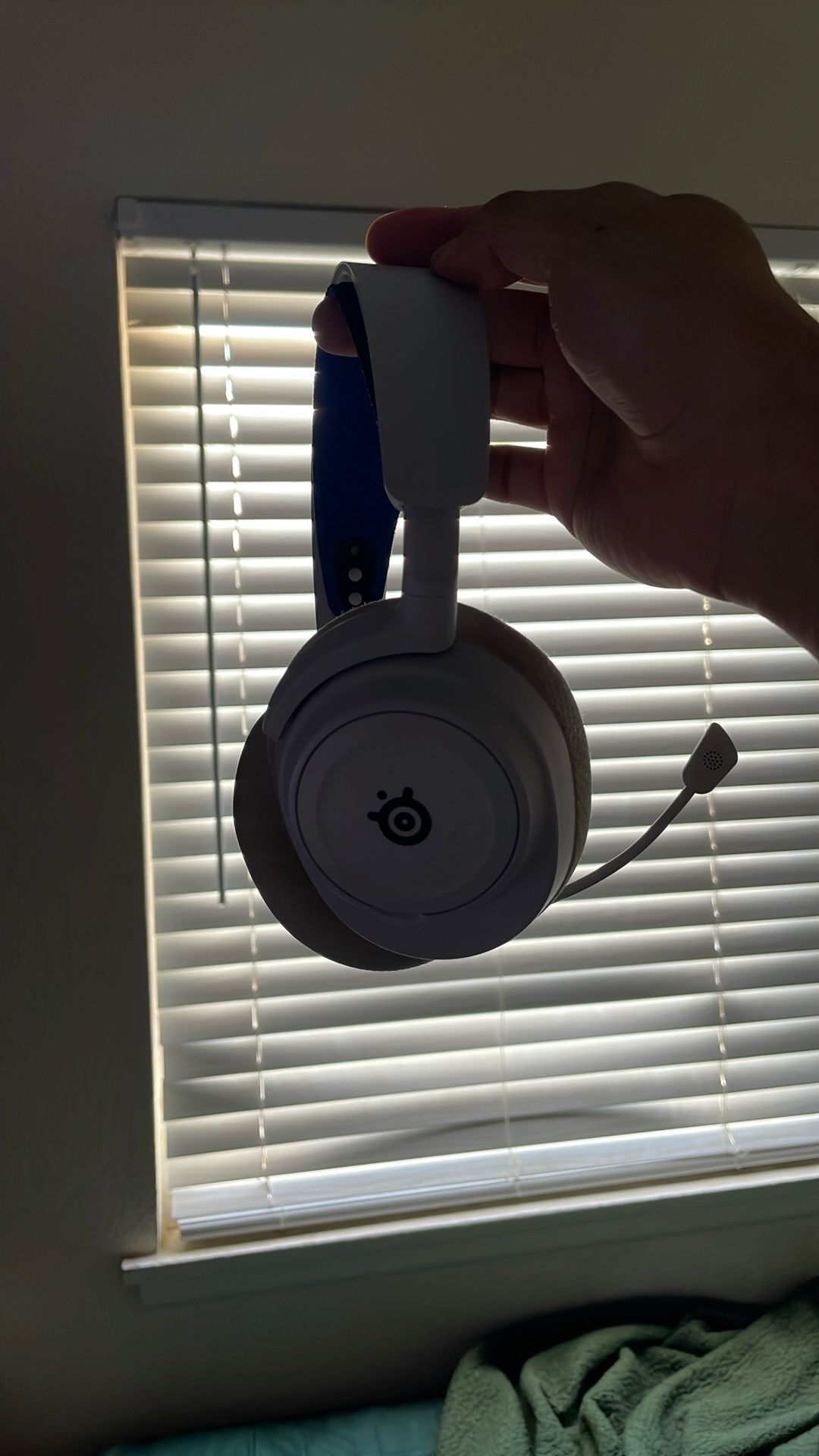 Steel Series Arctis Nova 7