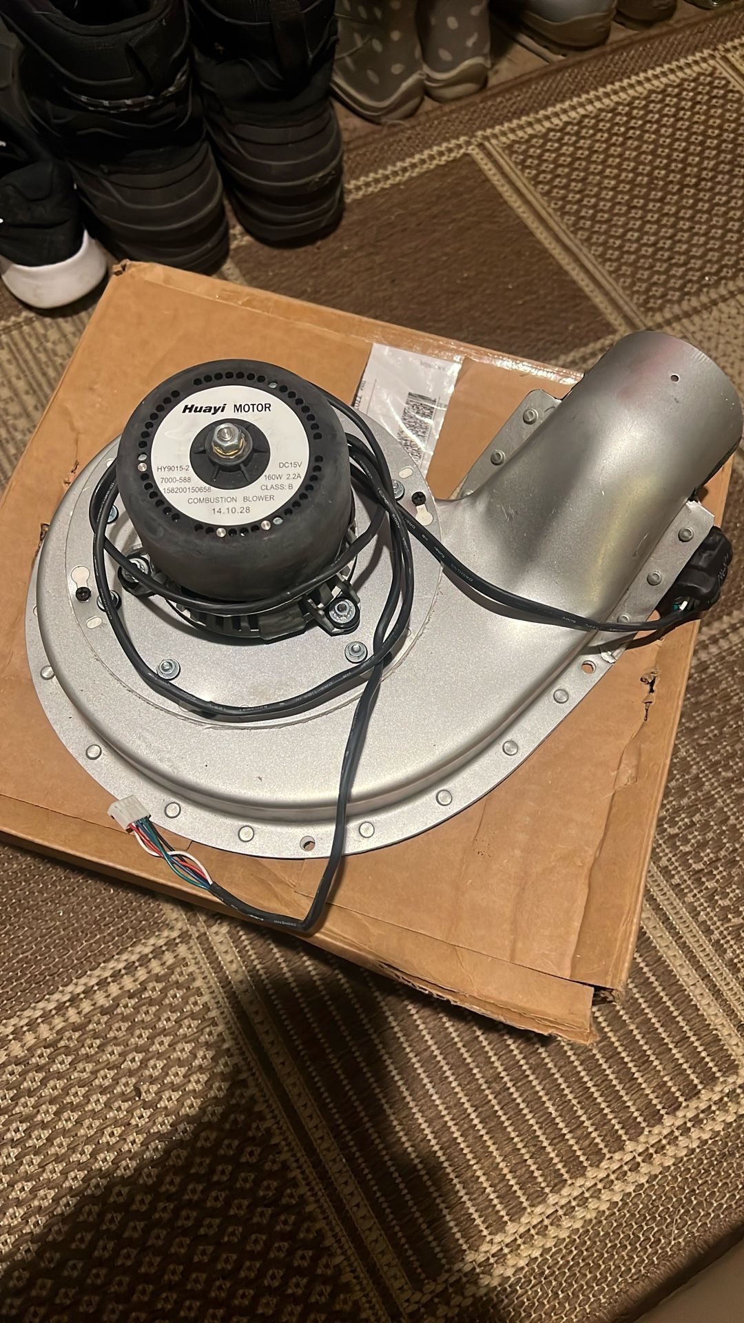 Quadrafire Mt. Vernon AE Combustion Blower