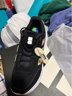 Adidas FIFA ASTRASTAR size 10 shoes