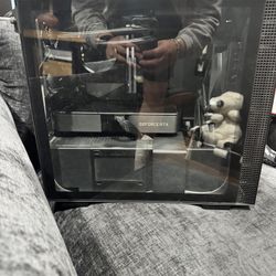 NZXT Computer Mini Itx Set Up 