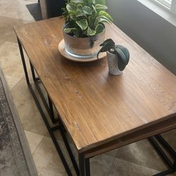 Coffee And Side Tables