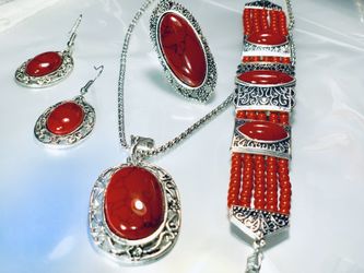 4 Pieces Set Ring Sizes:6,7,8,9