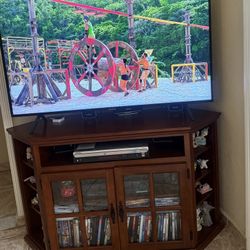 Wooden  Cherry Tv Stand 