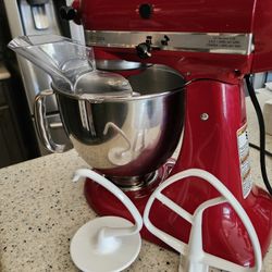 Kitchenaide Mixer Red