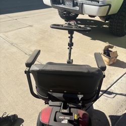 MOBILE SCOOTER