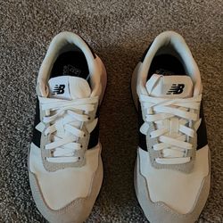 New Balance Sneakers- Women Size 8