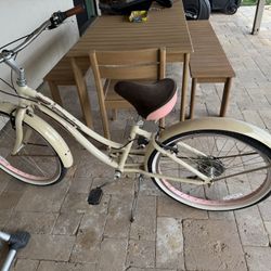 Trek Calypso Women’s Cruiser