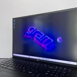LG gram 17 Inch Touchscreen Laptop