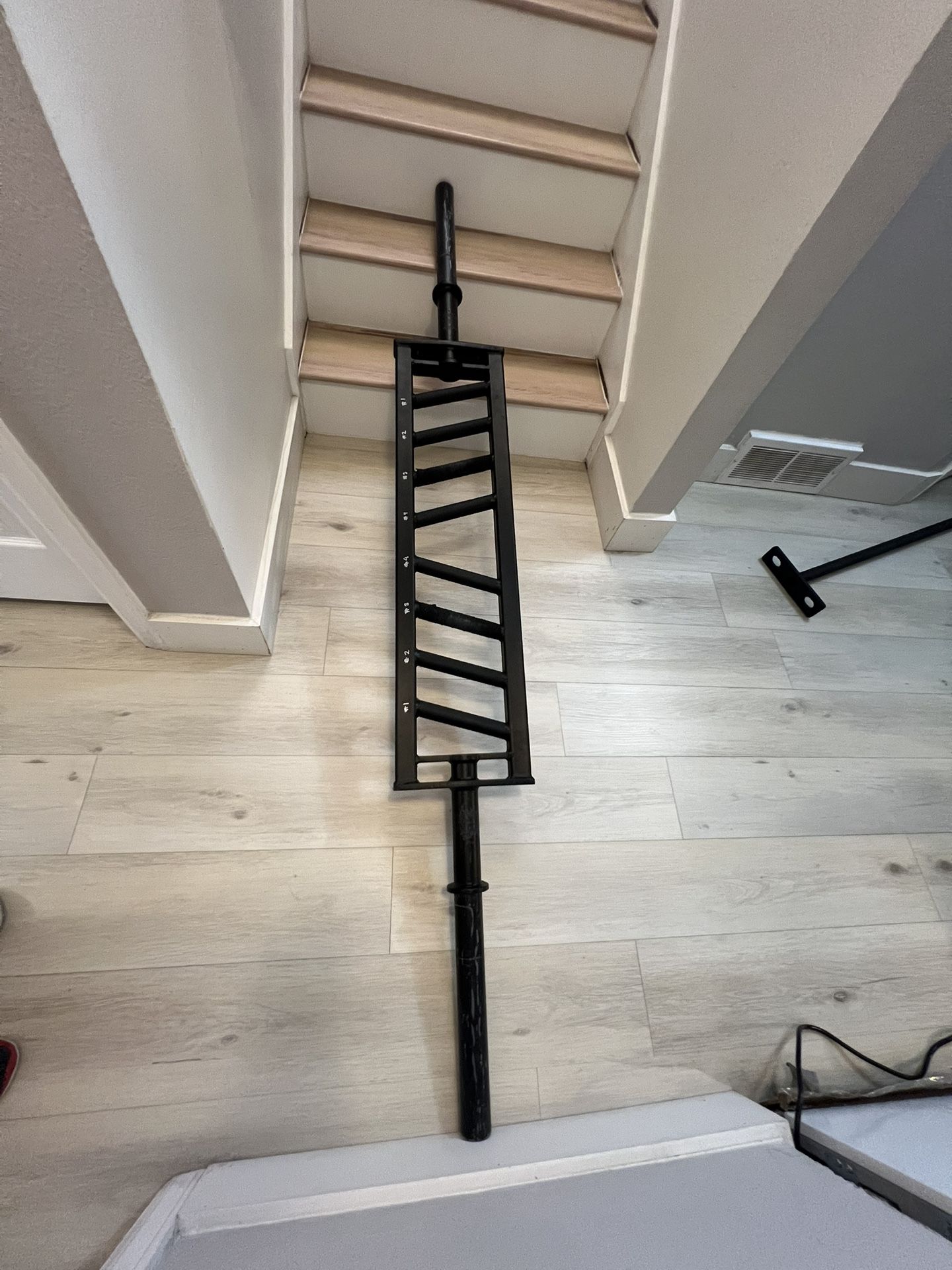 Titan Fitness Rogue MG-2 clone multi grip bar