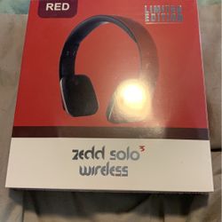 Head Phones Brand New 