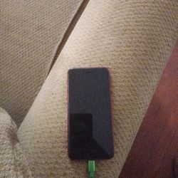 Selling Locked iPhone SE For Parts 