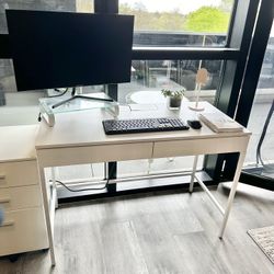 Target wood desk 