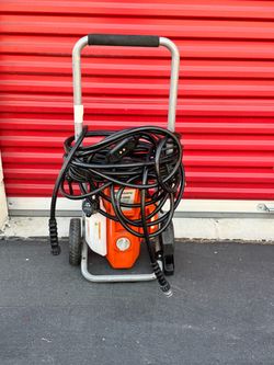 Husqvarna PW2000 electric pressure washer