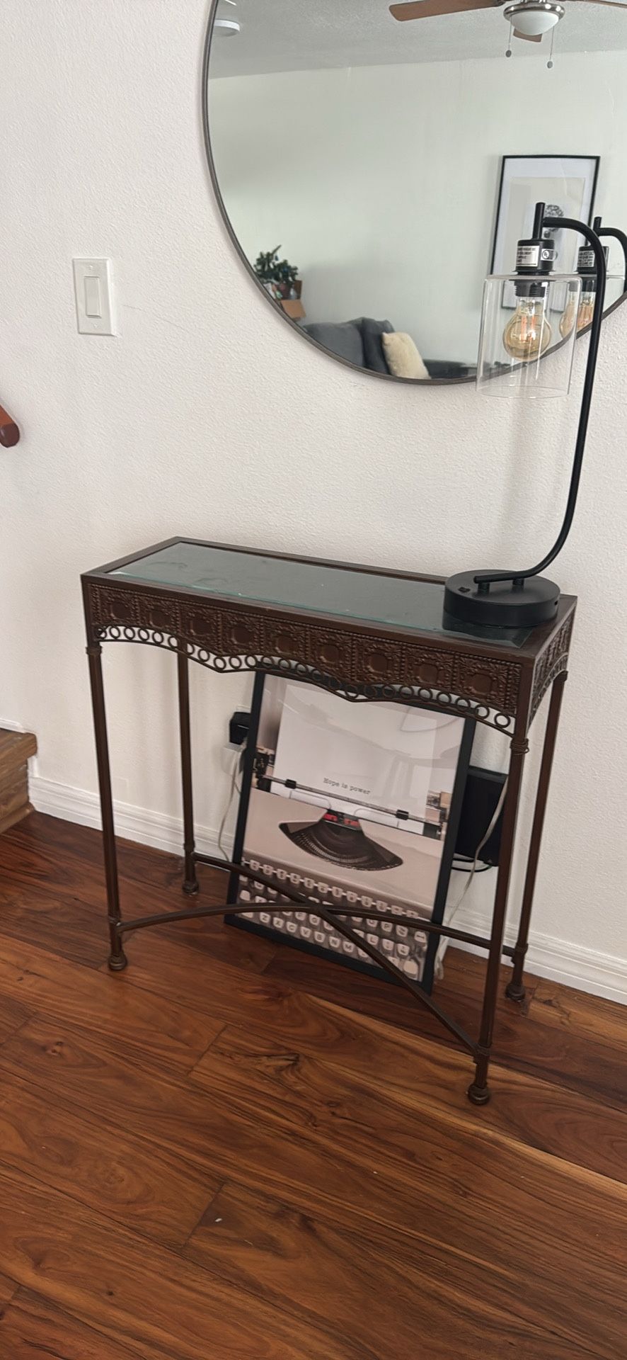 Entry Table W Mirror