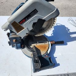 Ryobi 10-in Compound Miter Saw