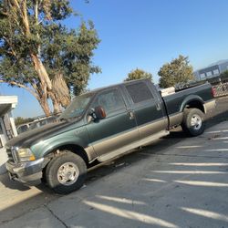 2004 Ford F250 Super Duty lariati 