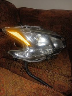 2009-2014 Nissan Maxima Headlight