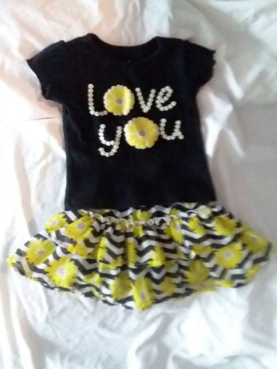 fun tee and ruffle sunflower skirt set