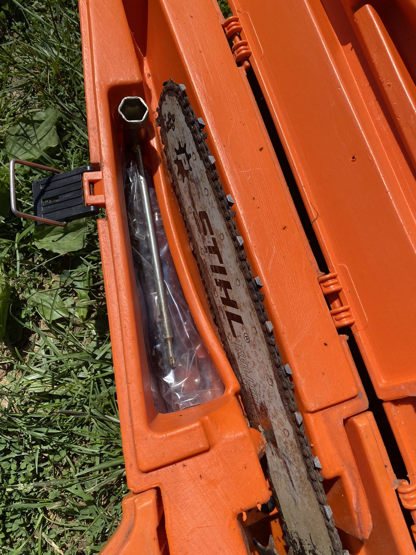 Stihl chainsaws all need work from sitting they will fire on ether but