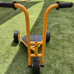 Lakeshore Easy-Ride Scooter