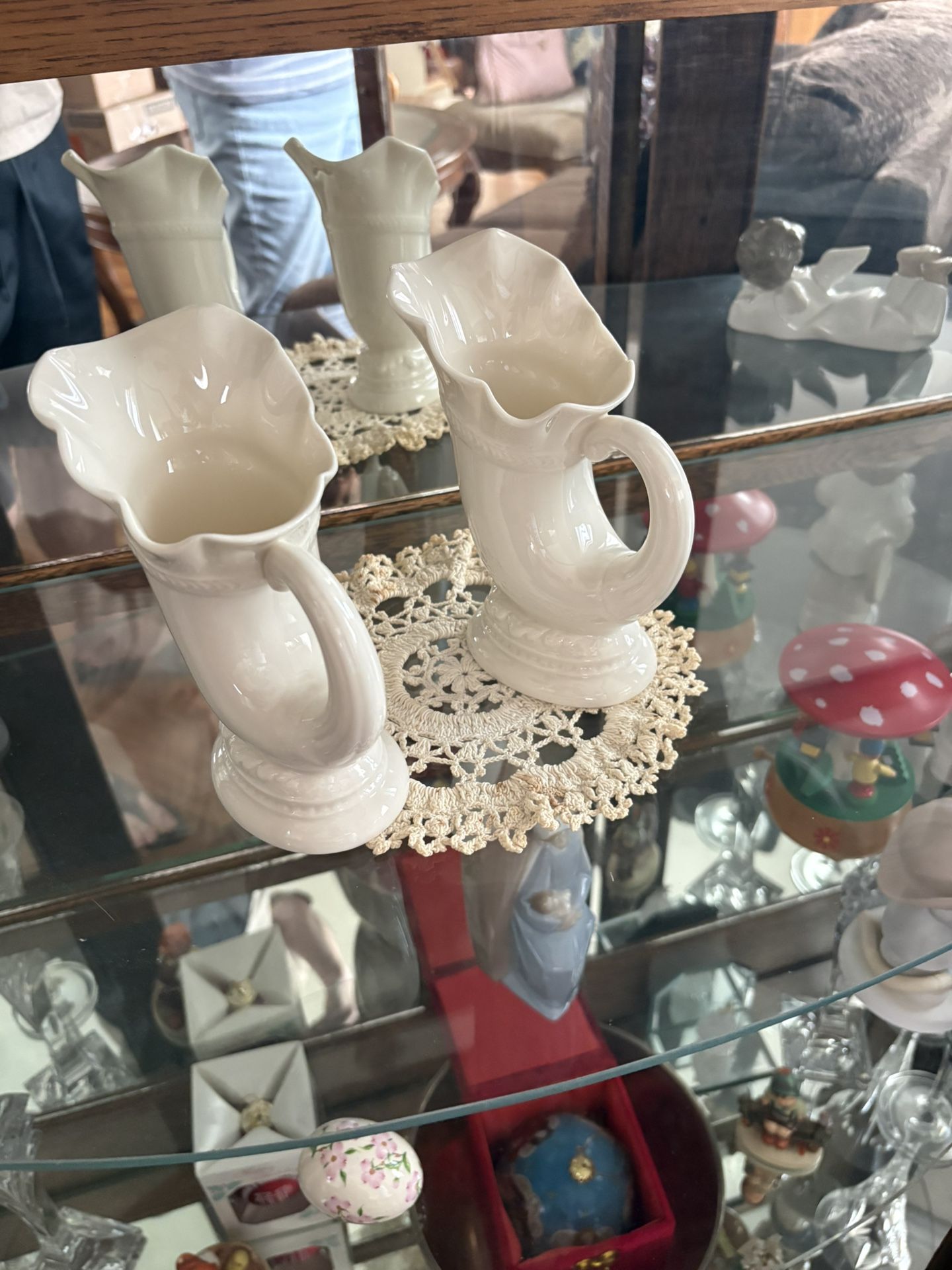Pair of Lenox Ivory Cornucopia Vases – Elegant Vintage Porcelain Decor Set