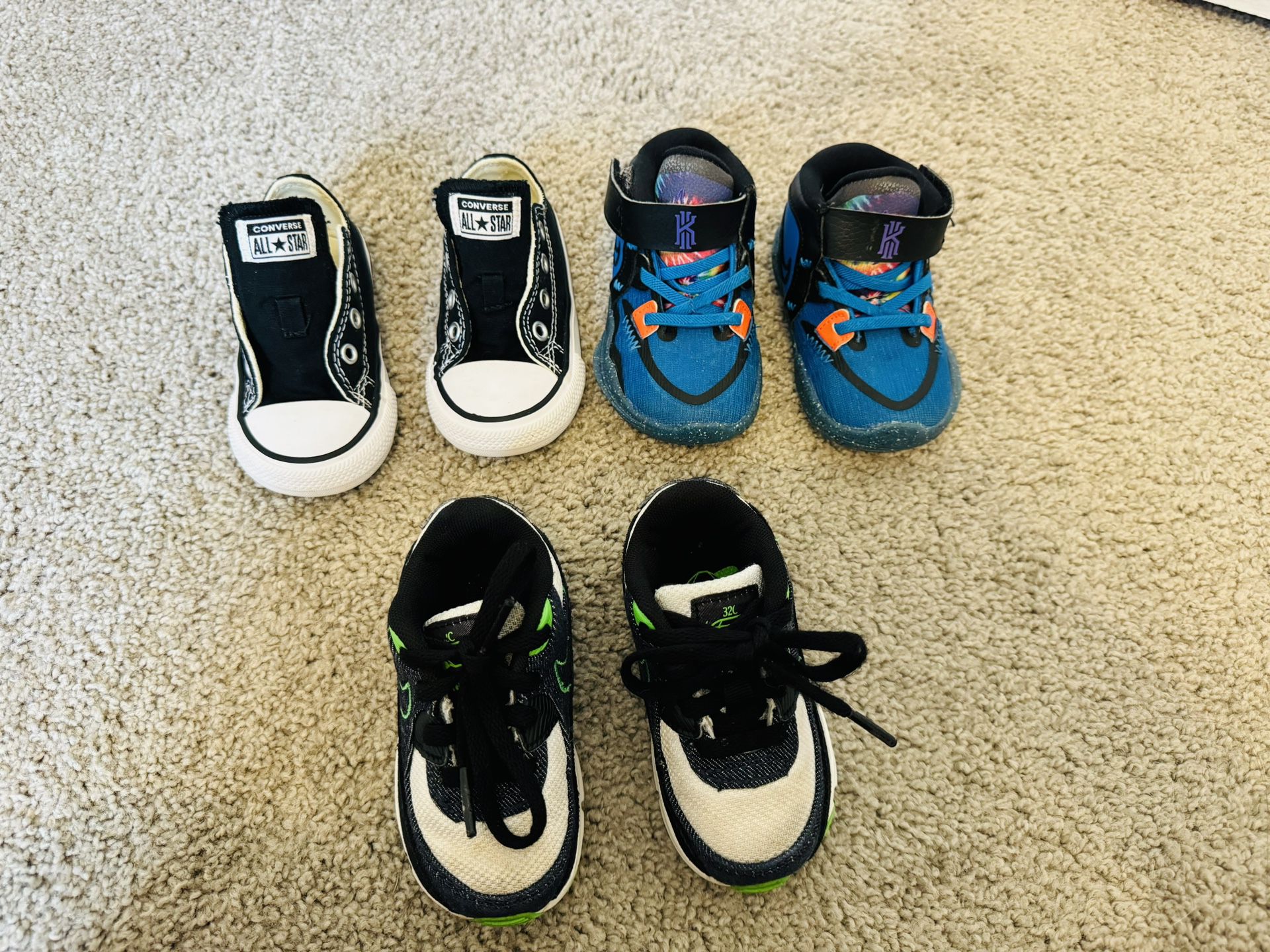 Toddler Sneakers Nike, Converse Size 5 Bundle