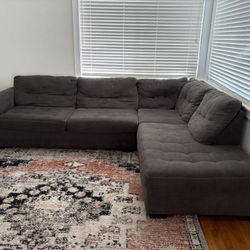 Sectional Chase Grey Couch 