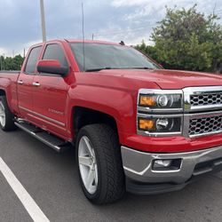 2014 Chevrolet Silverado 1500   5.3 L V8 