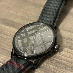 Brand New Burberry BU10010 Classic Round Checked Steel Case Men's Watch