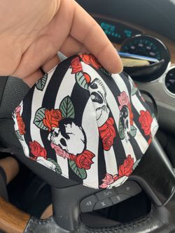 Brand new face mask for adults