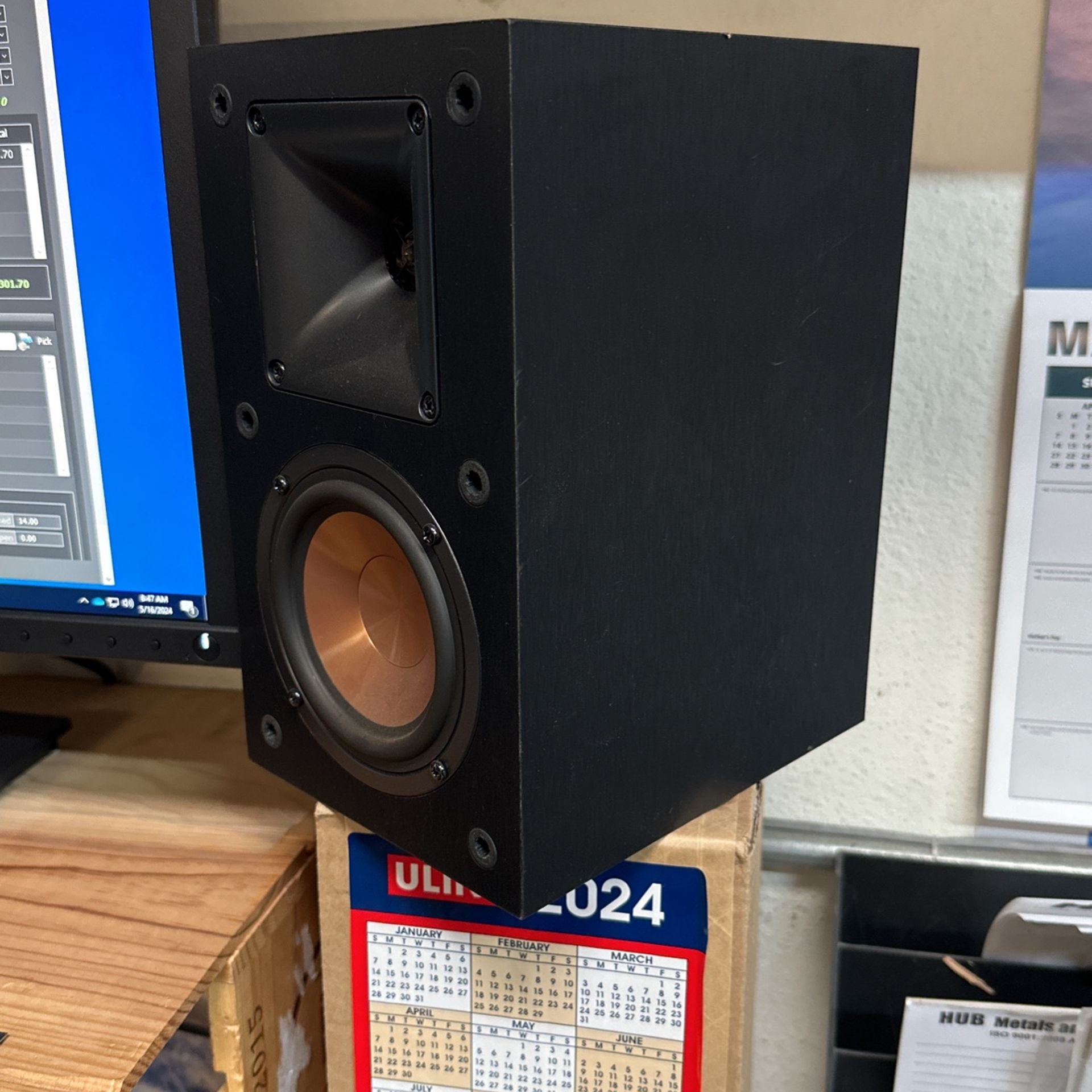 Klipsch R-14M 50 W 8 Ohms Speaker 6x10”(bose,yamaha,jbl,mcintosh