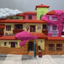 Encanto Doll House 