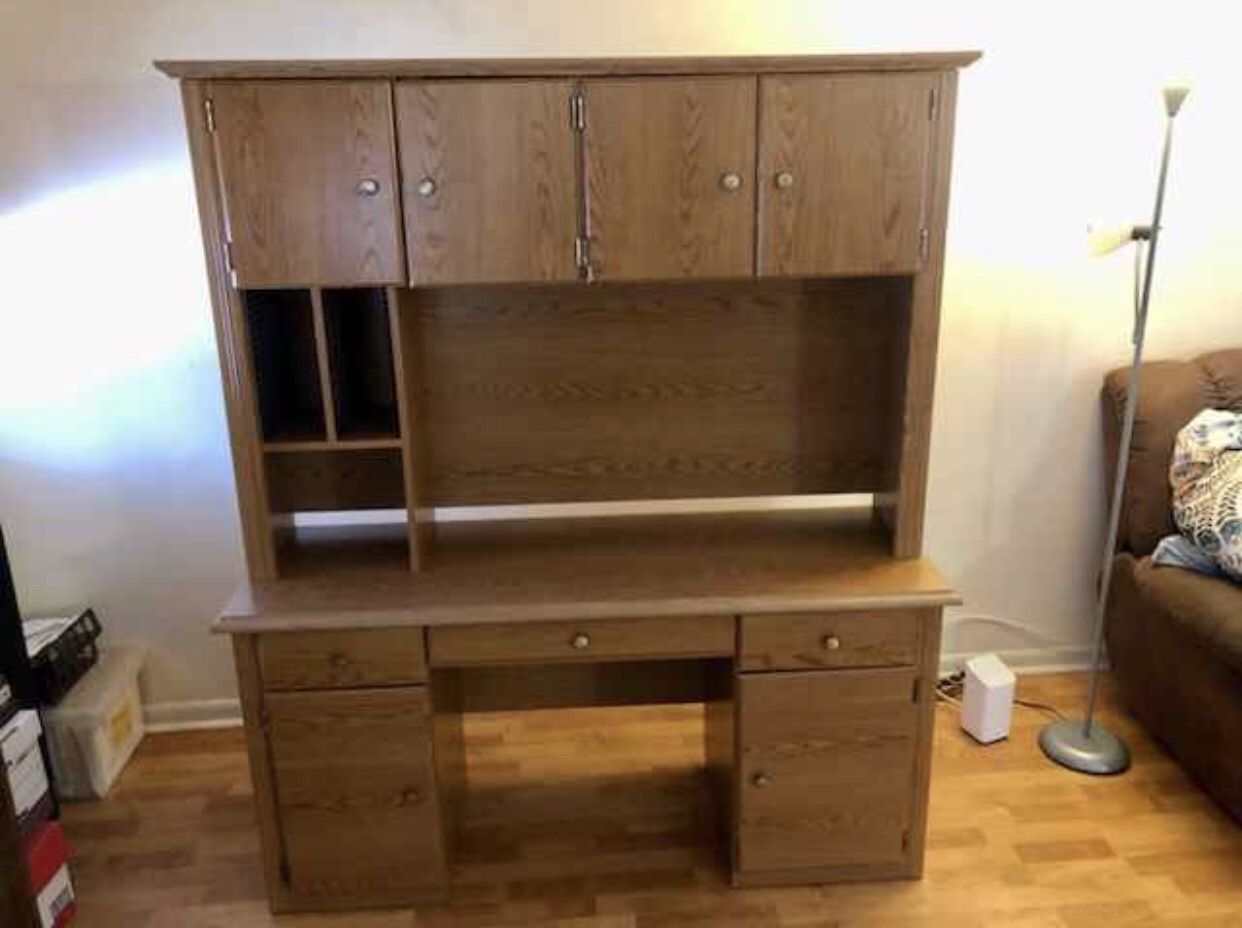 Oak Computer Desk with Storage Hutch